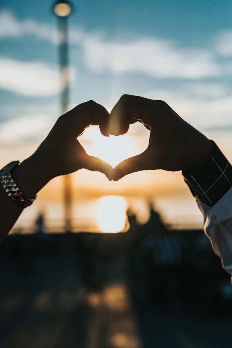 Couple heureux sur AfricanConnect, site de rencontres sérieuses